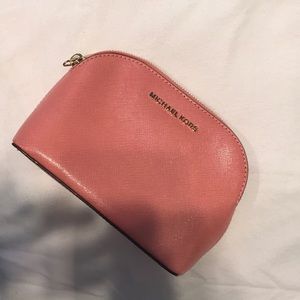Micheal KORS makeup bag